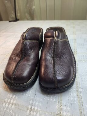 Born Women's Slip-On Leather Clogs in Dark Brown